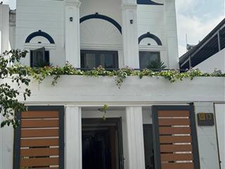 Nhà phố mặt tiền kinh doanh phường dĩ an tp hcm