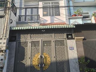 Nhà phố đẹp kdc hoàng hùng, phường dĩ an, tp hcm