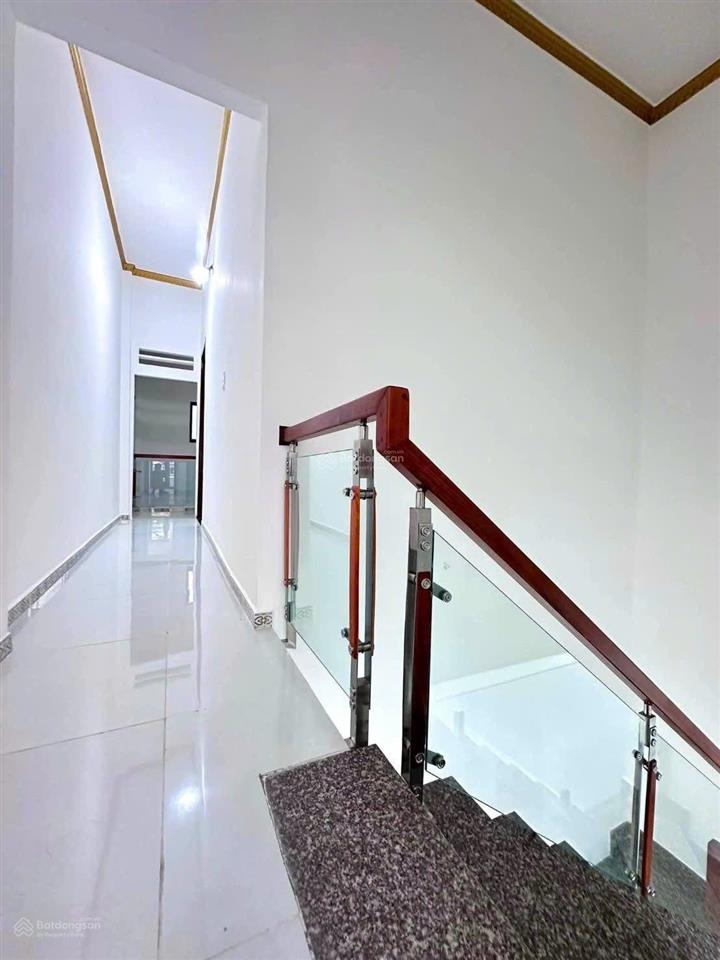 Nhà phố lầu trệt kdc phường dĩ an, bình dương. tp hcm