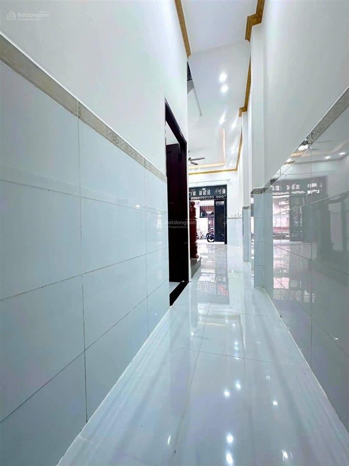 Nhà phố lầu trệt kdc phường dĩ an, bình dương. tp hcm