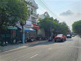 Đất có nhà cấp 4 đang buôn bán mặt tiền trung tâm hành chính dĩ an, bình dương. tp hcm