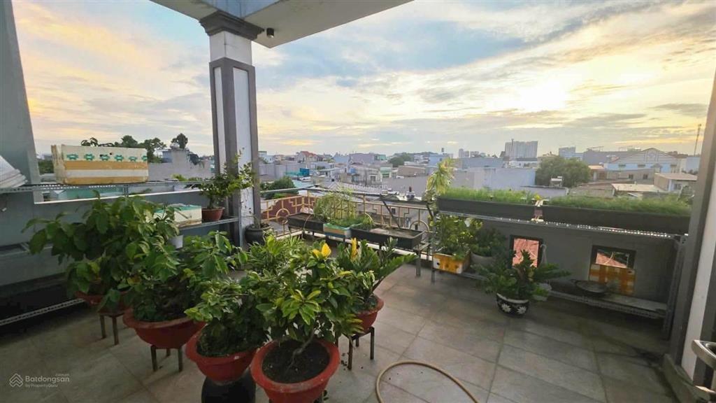 Nhà lầu sát đường nguyễn an ninh trung tâm hành chính dĩ an, tp hcm