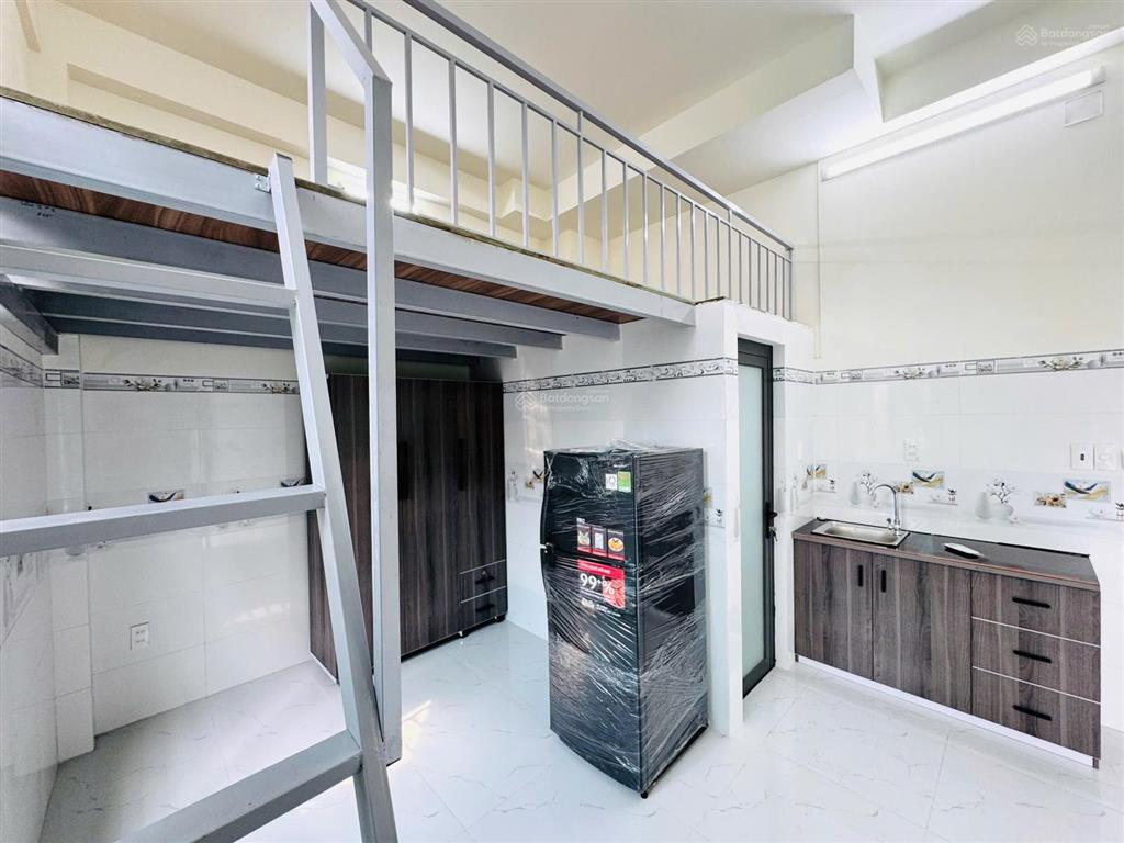 Phòng mới xây ngay cao đẳng công thương  đình phong phú  quận 9