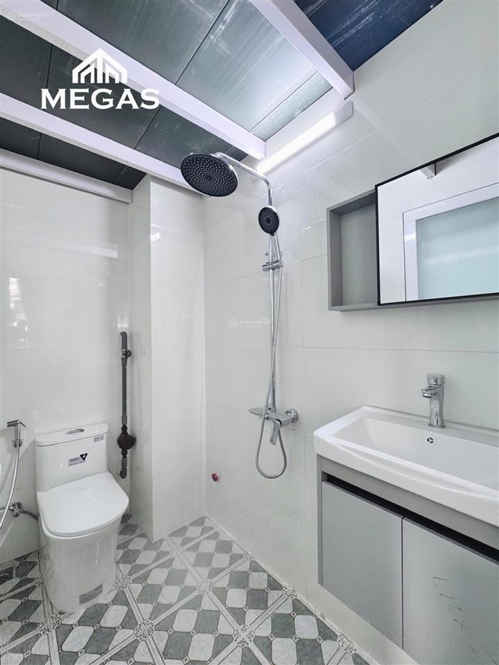 Căn hộ mới xây đón nắng ngay khu cnc  fpt software  ga metro suối tiên quận 9