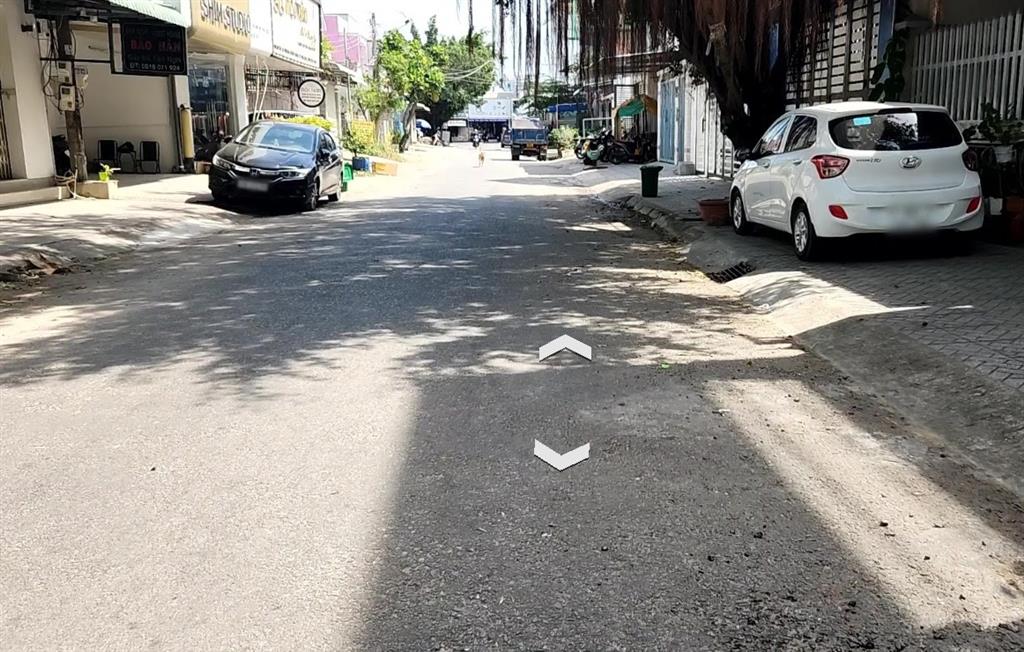 Bán nhà + đất 110m² mặt tiền chu văn an – trung tâm Dương Đông, PQ