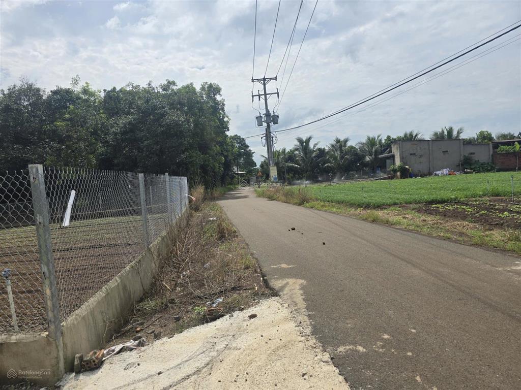 Bán đất tại thị trấn dầu giây, thống nhất, đồng nai, 31 tỷ, 2100 m2, giá tốt, chính chủ
