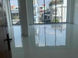 Cho thuê tòa nhà 7.2x20 1 trệt 2 lầu mới đường lê văn thọ, p16, gò vấp