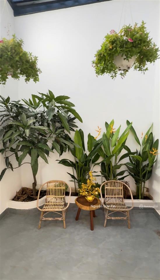 Hiếm! nhà 3t  80m2  oto vào nhà  hxh 6m hương lộ 2, chỉ 7 tỷ. vài phút đến bv bình tân, aeon