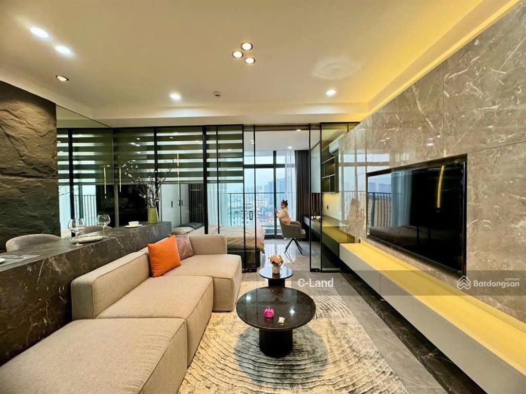 Giá đủ hấp dẫn để xuống tiền chưa ạ  căn studio sổ 50 năm bán tại d'capitale chỉ 3.43 tỷ