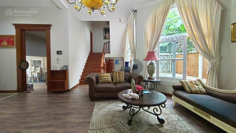 Biệt thự vip có hồ bơi  khu thủ thiêm villa, q2 diện tích 25x22m, tổng diện tích công nhận 550m2