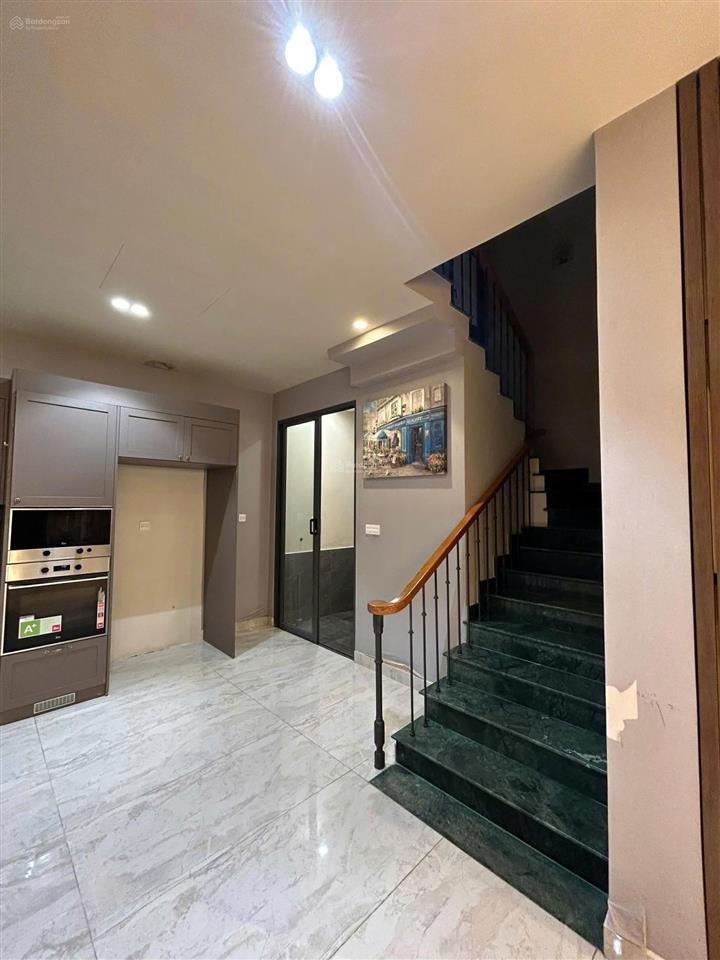 Nhà thảo điền  hẻm yên tĩnh  diện tích lớn  khu nhà giàu dt7,3x13 công nhận  92,9m2 hđt60tr