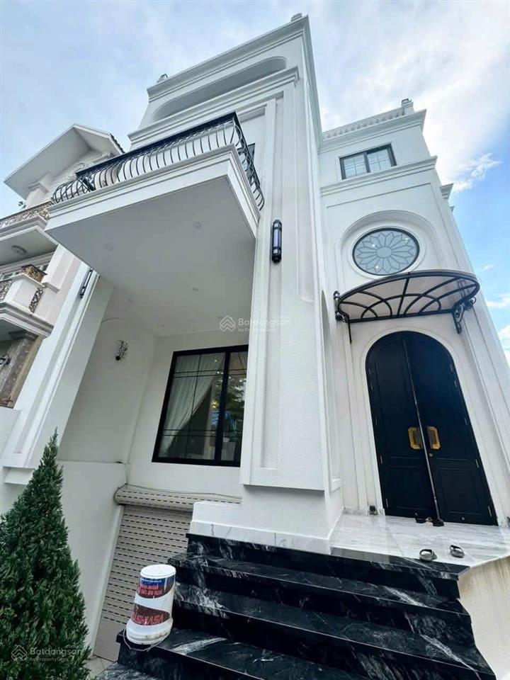 Villa quận 2 thạnh mỹ lợi hồ bơi  dt 6x20 nở hậu 18m2  cn 238,1m2  hầm 5 tầng  giá 48 tỷ