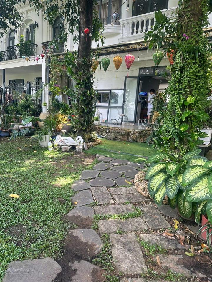 Bán nhanh biệt thự nội khu nam thiên 1, view sau có công viên đẹp 8x18m, giá bán  0902 522 ***