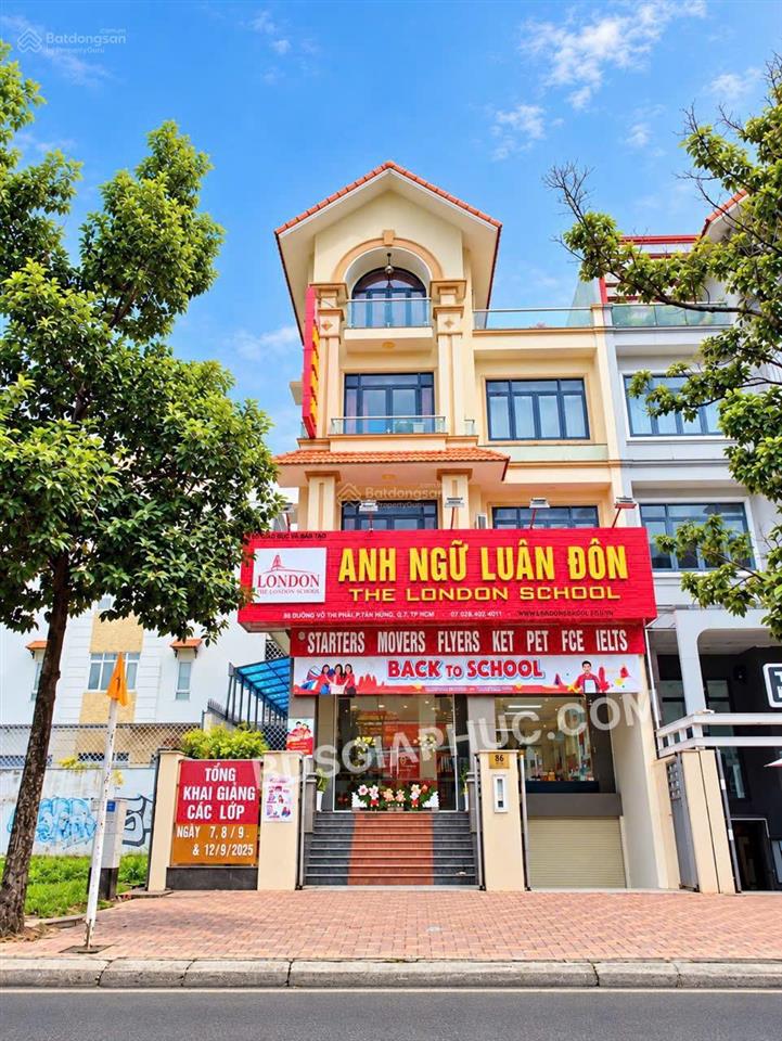 Cho thuê nhà mặt tiền nguyễn thị thập quận 7 10x20m  4 tầng  giá lâu dài 170tr có thuế.