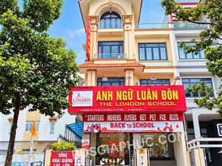 Cho thuê nhà mặt tiền nguyễn thị thập quận 7 10x20m  4 tầng  giá lâu dài 170tr có thuế.