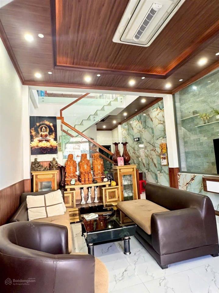 Bán nhanh nhà hẻm oto đường bùi minh trực  q8  hcm