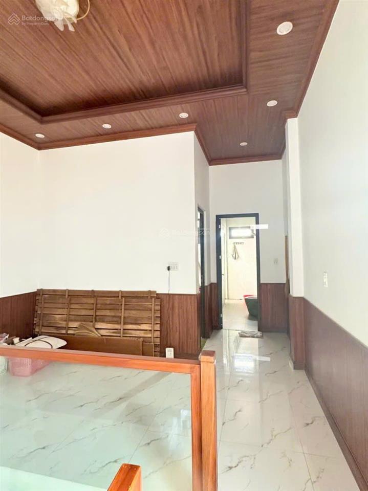 Bán nhanh nhà hẻm oto đường bùi minh trực  q8  hcm