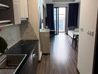 Chuyển nhượng căn hộ 2 phòng ngủ 1 vệ sinh đã có nội thất cơ bản hoàng huy commerce