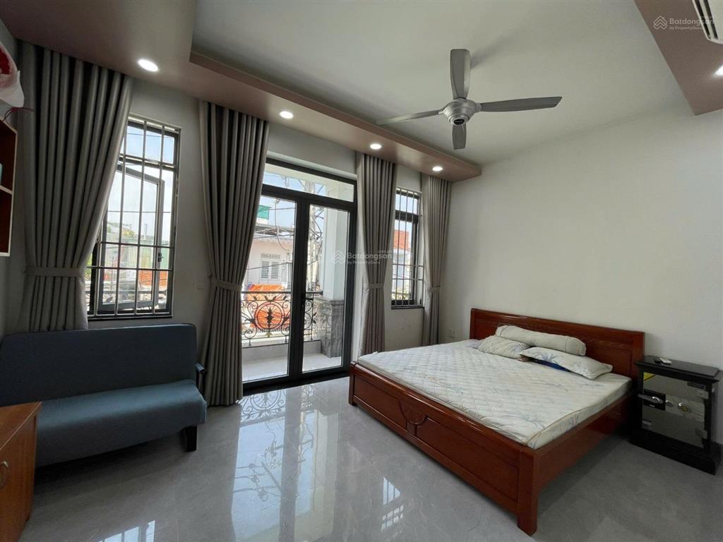 Nhà đẹp 4 tầng ngang 6m hiếm xe hơi ngủ trong nhà trương thị hoa  quận 12