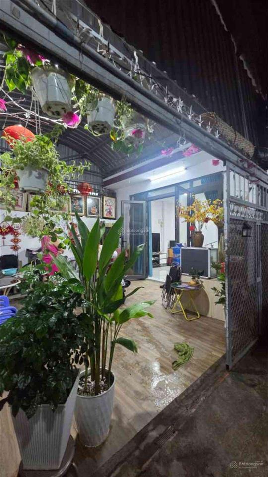 Siêu phẩm 150m2  giá tốt nhà nở hậu 2 mặt hẻm có dòng tiền
