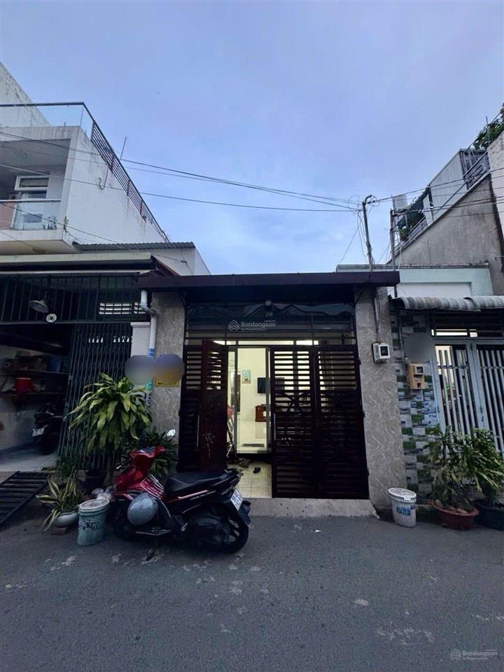Nhà mặt tiền kinh doanh sầm uất đường lâm thị hố