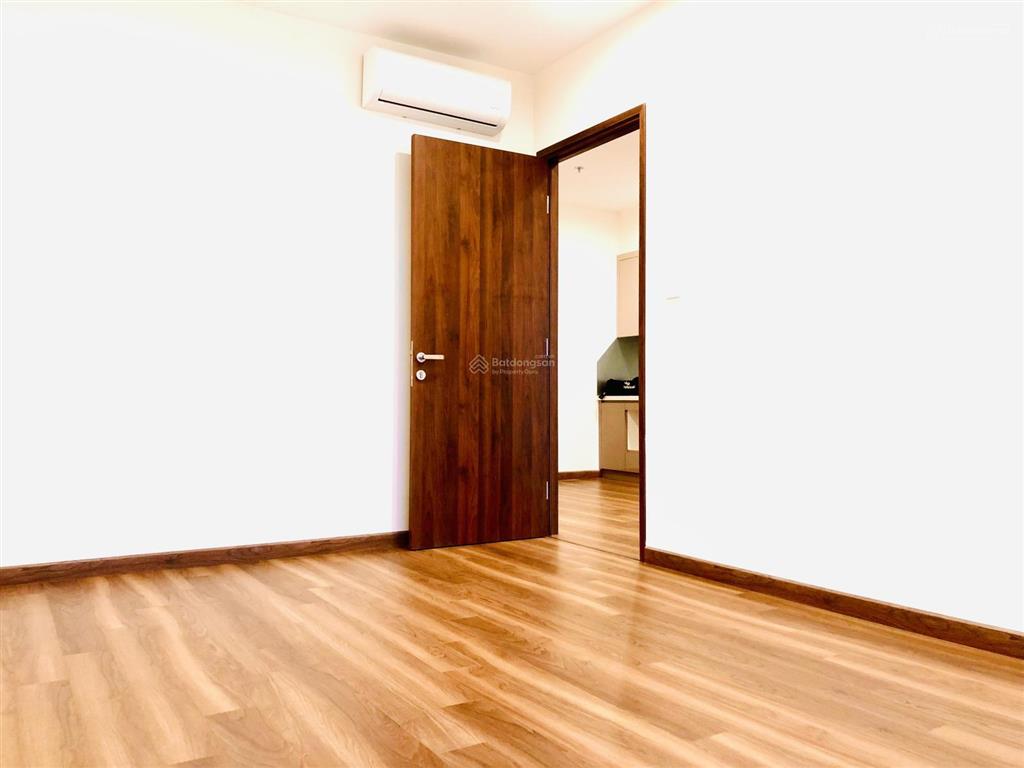 Chủ nhà định cư nước ngoài cần nhượng lại căn hộ cao cấp  vinhomes ocean park