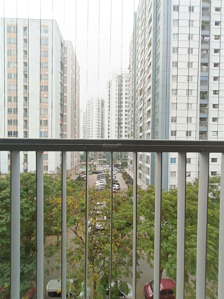 Bán căn 2 ngủ 63m2 tòa ct2tp linh đàm giá 4,9 tỷ sổ đỏ chính chủ full nội thất