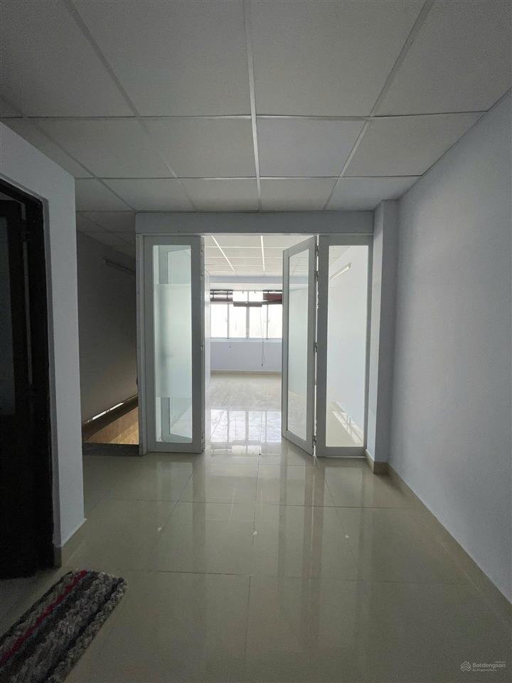 Chính chủ cho thuê nhà nguyên căn 2mt số 28g nguyễn hữu cảnh, p22, q bình thạnh, tp. hcm