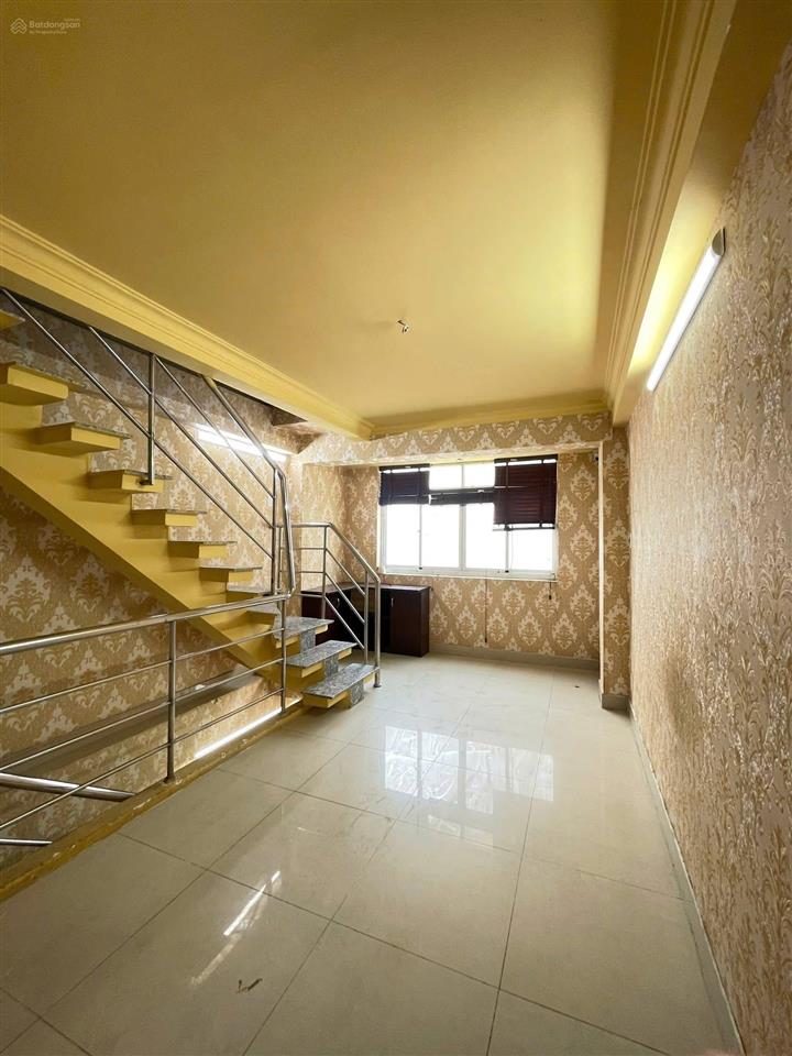 Chính chủ cho thuê nhà nguyên căn 2mt số 28g nguyễn hữu cảnh, p22, q bình thạnh, tp. hcm