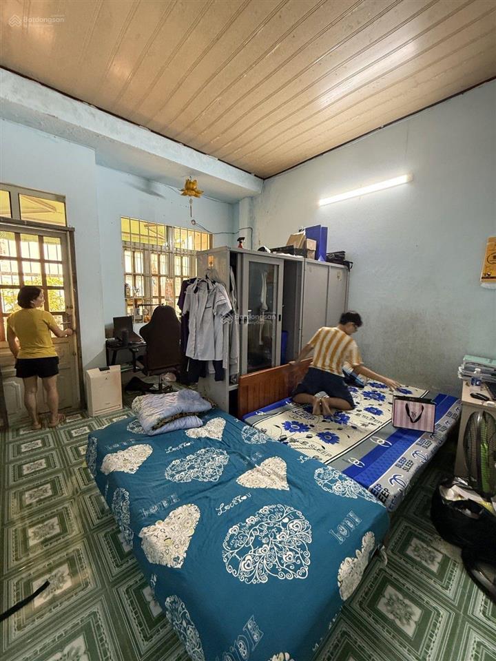 Bán nhà tân quý diện tích lớn giá hạt dẻ  82m2 chỉ 5,7 tỷ