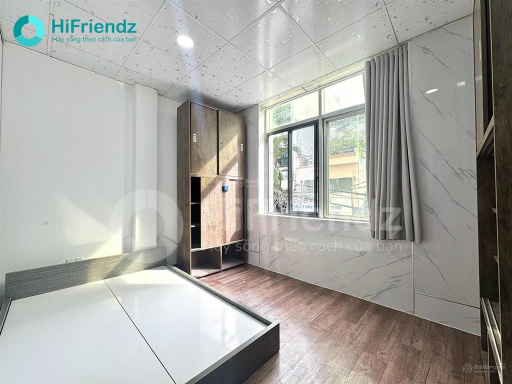 Cho thuê căn hộ 2pn, 2wc cửa sổ lớn, full nt, hẻm xe hơi, được nuôi pet sát bên vạn hạnh mall