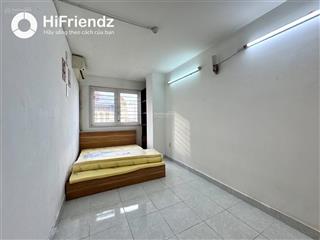 Cho thuê căn hộ 2pn, 1wc ban công, full nt, được nuôi pet, hẻm xe hơi gần đại học kinh tế cơ sở b