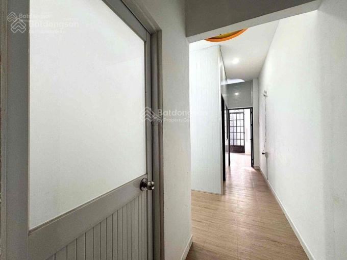 Cho thuê 2pn, 1wc ban công lớn, máy giặt riêng, mặt tiền, không chung chủ, đc pet gần vạn hạnh mall