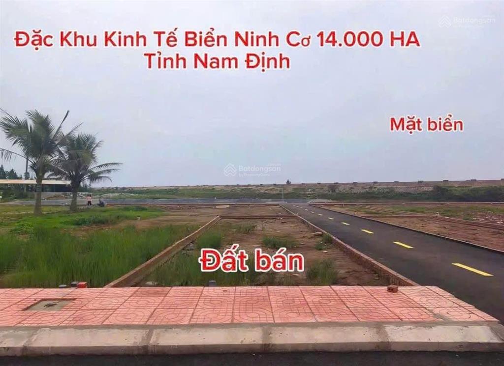 Chỉ 1 tỷ 4/lô có ngay lô đất mặt biển  bãi tắm chính