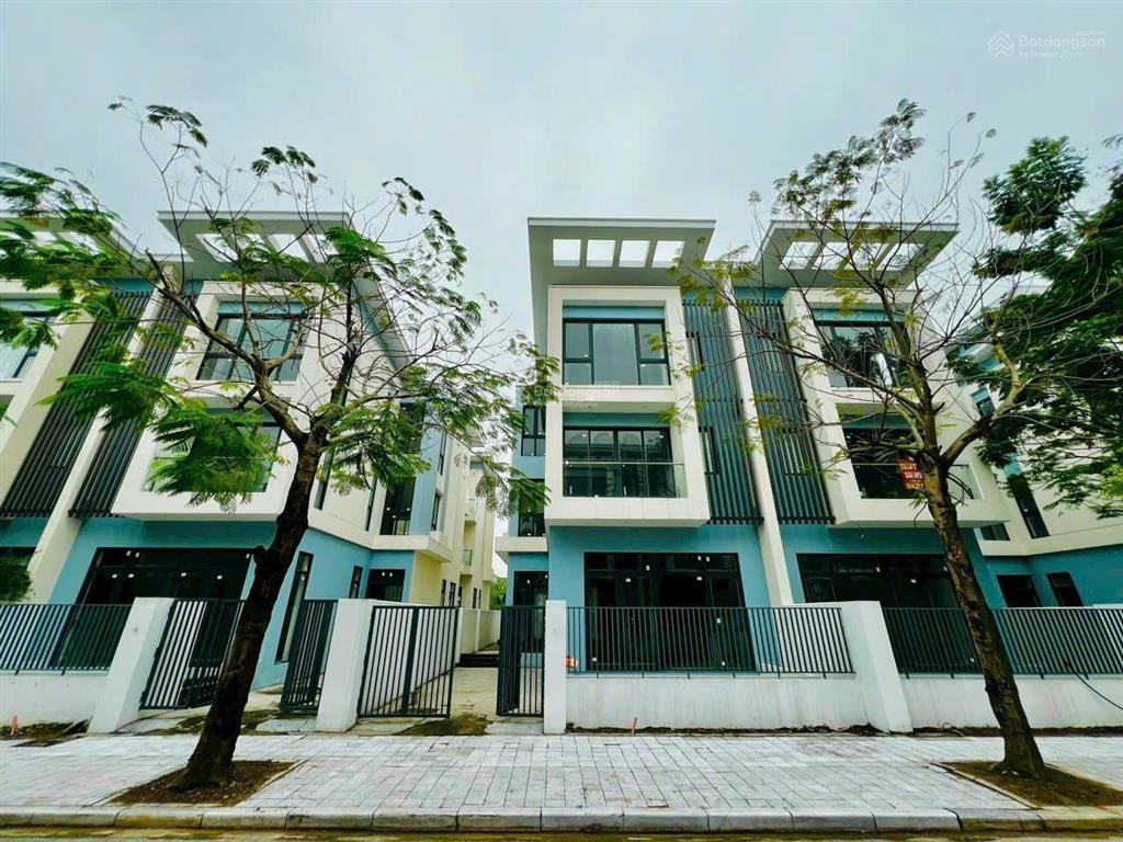 Em ngân  0768 139 *** cần bán biệt thự an quý villa  kđt dương nội. cdt  tập đoàn nam cường