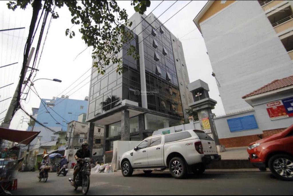 Cần bán toà nhà building mt đường lê quý đôn p12 phú nhuận.dt12,5x25 hầm 9 tầng giá 145 tỷ,400tr/t