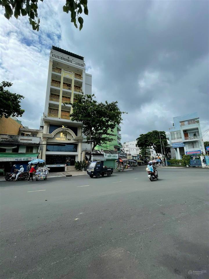 Khan hiếm,rẻ nhất khu vực,chủ cần bán toà nhà mt đường nguyễn phúc nguyên p9 quận 3.dt8x13m 63 tỷ