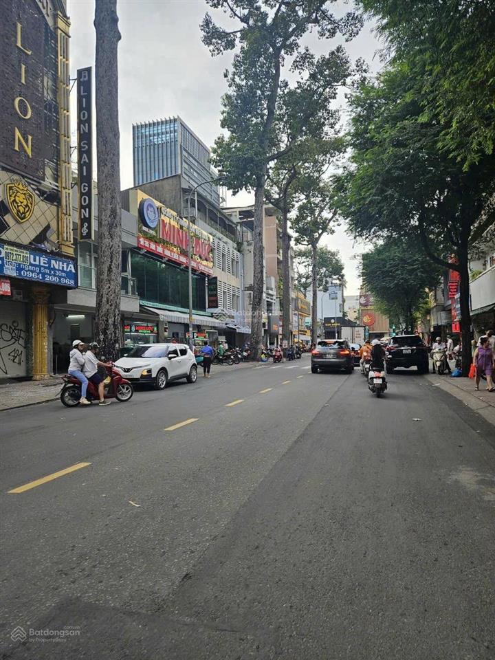 Siêu vị trí! chủ cần bán nhà mặt tiền đường tôn thất tùng p.bến thành quận 1.dt7x12,5m giá 45 tỷ