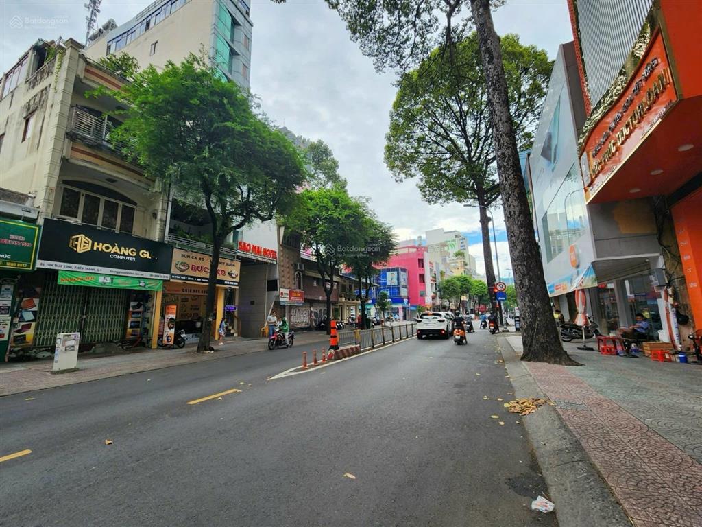 Siêu vị trí! chủ cần bán nhà mặt tiền đường tôn thất tùng p.bến thành quận 1.dt7x12,5m giá 45 tỷ