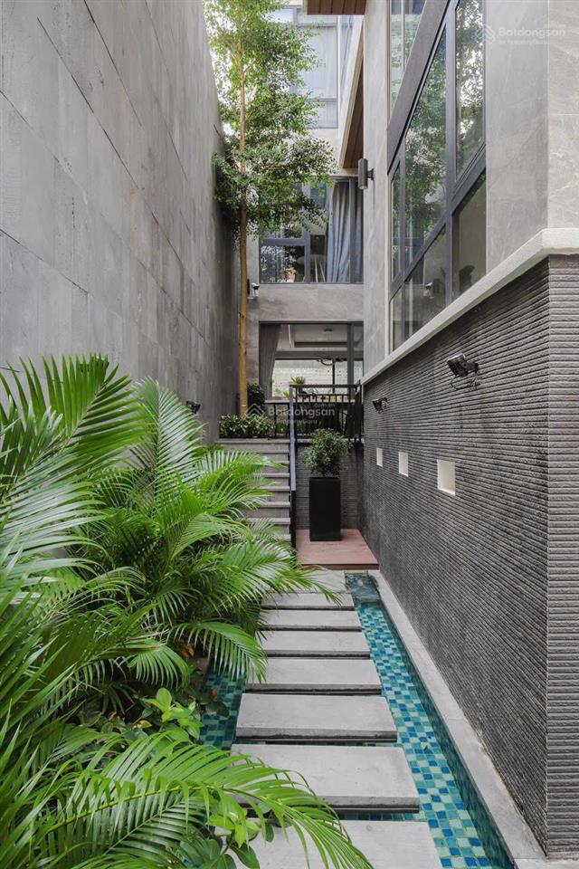 Bán siêu phẩm nhà đẹp ngay phan xích long mặt tiền đường hoa cau p7 phú nhuận.dt9,6x16,6m giá 68ty