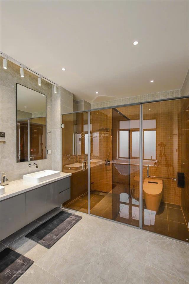 Bán siêu phẩm nhà đẹp ngay phan xích long mặt tiền đường hoa cau p7 phú nhuận.dt9,6x16,6m giá 68ty