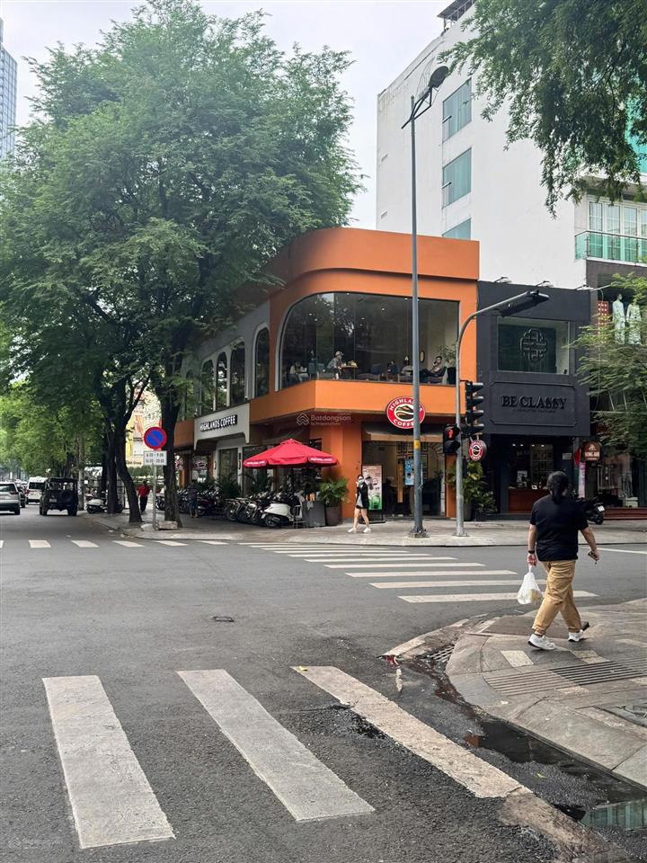 Khan hiếm! cần bán nhà siêu vị trí góc 2 mặt tiền lý tự trọng p. bến thành quận 1. dt 4,5x24m 285tỷ