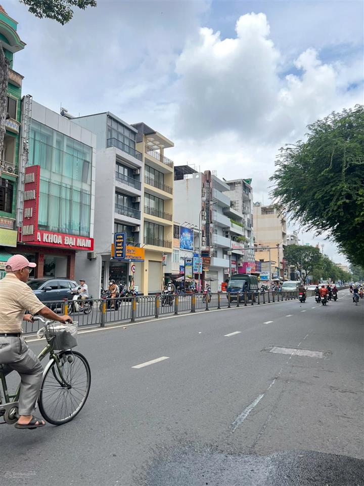 Siêu phẩm độc quyền!chủ cần bán nhà mặt tiền đường lê văn duyệt p3 bình thạnh.dt4,1x25m giá 38 tỷ.
