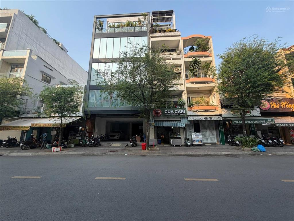 Khan hiếm,chủ cần bán toà nhà building mặt tiền đường nguyễn trường tộ p12 quận 4.dt8,5x19,5m 89ty