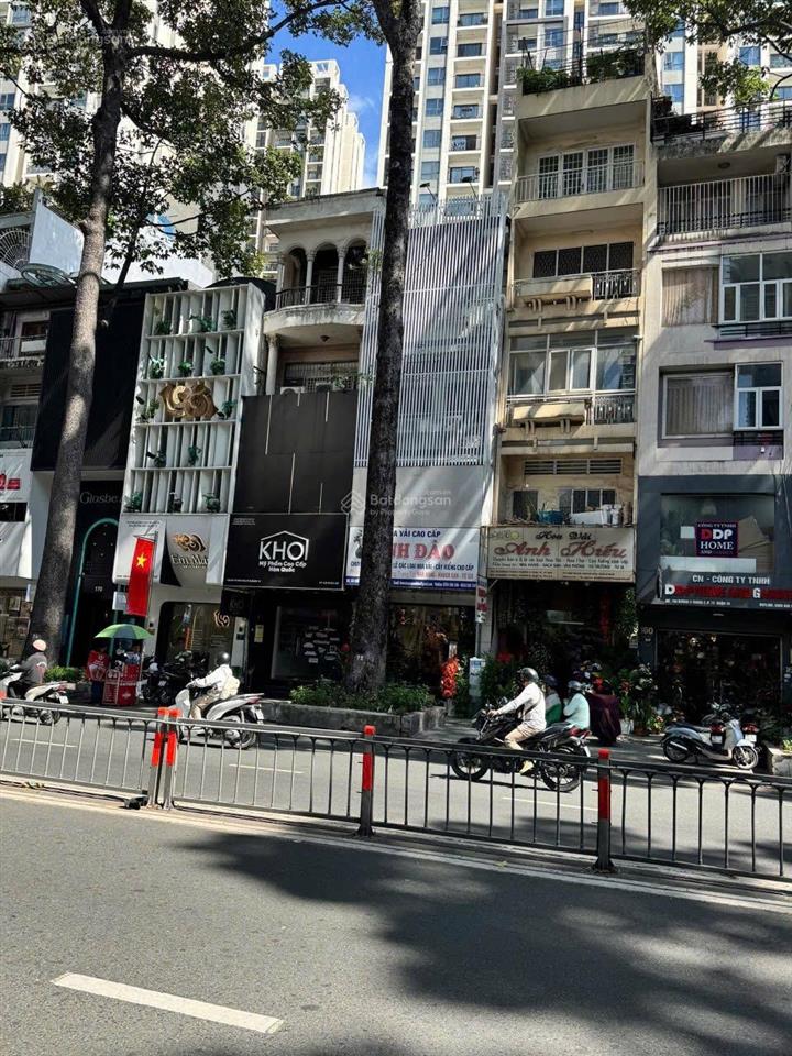 Khan hiếm! chủ hạ giá cần bán nhà mặt tiền đường 3 tháng 2 p.12 quận 10.dt4,2x16m giá 29 tỷ