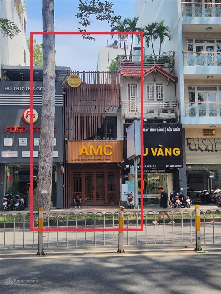 Khan hiếm + siêu vị trí! chủ cần bán nhà mặt tiền đường trần hưng đạo p.nct quận 1.dt3,6x22m 39 ty