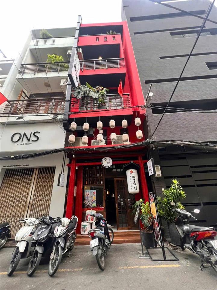 Độc quyền! chủ cần bán nhà giá rẻ mặt tiền đường nguyễn trãi bến thành quận 1.dt4x17m giá 33,5 tỷ