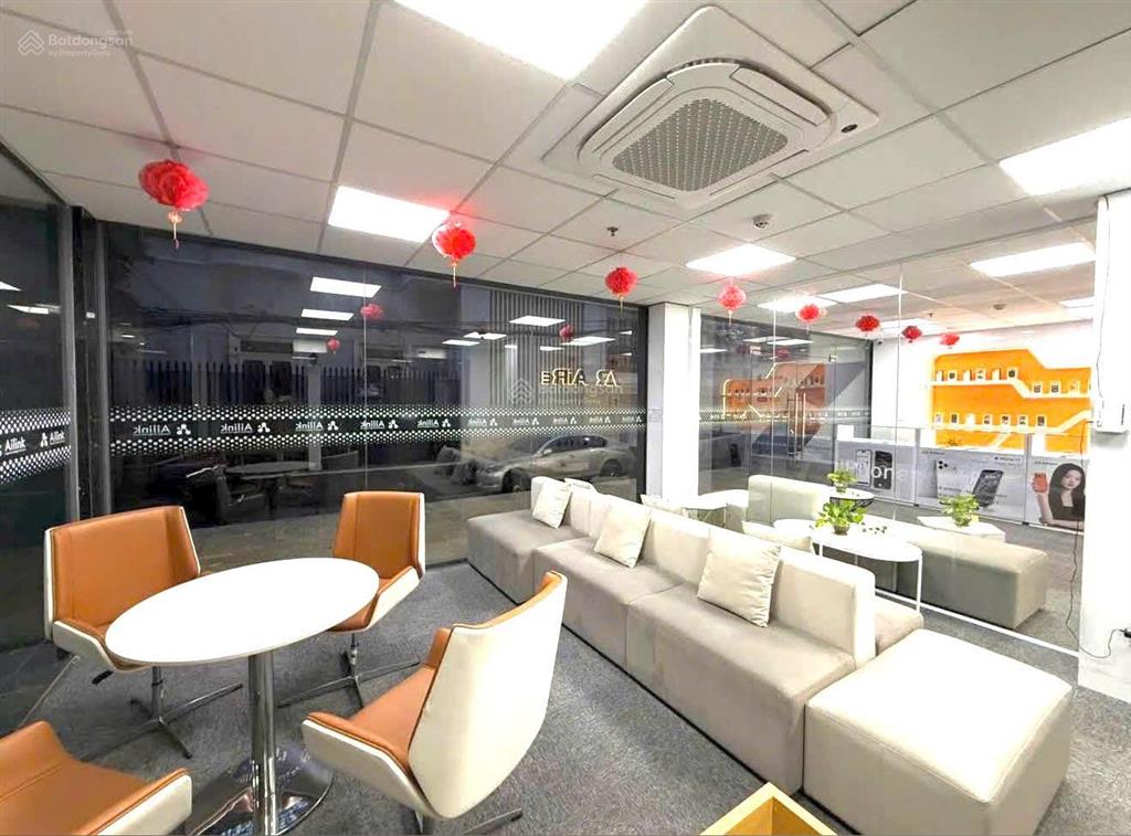 Thiện chí bán tòa nhà building mới đẹp đường nguyễn huy tưởng p6 bình thạnh. dt 12,5x19m giá 90 tỷ