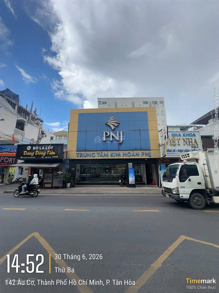 Khan hiếm+ dòng tiền! chủ cần bán nhà mặt tiền đường âu cơ p9 tân bình. dt 10,5x25,8m giá 59 tỷ.