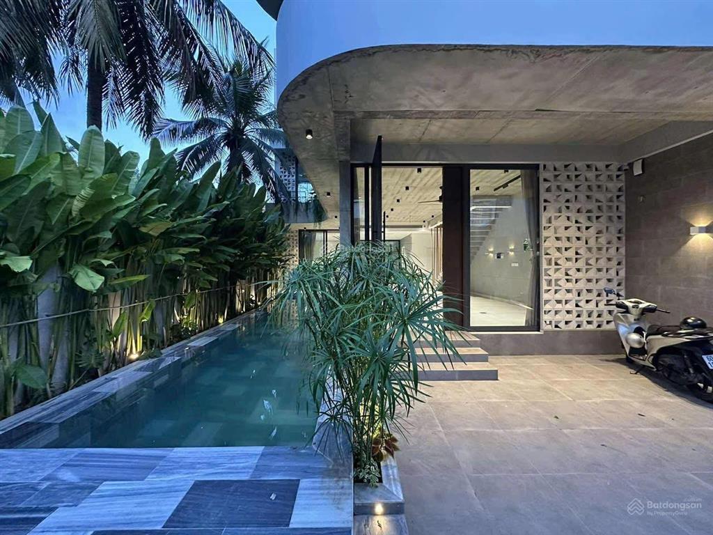 Khan hiếm,nhà đẹp! cần bán biệt thự mặt tiền đường nguyễn ư dĩ thảo điền quận 2.dt9x20m giá 65 tỷ